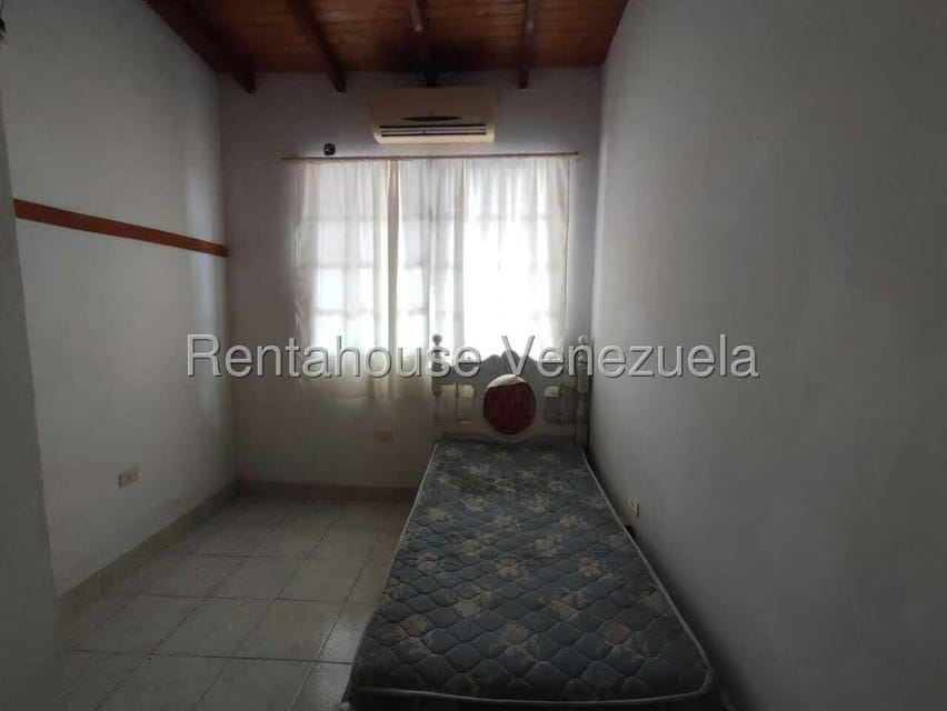 Casa (Duplex) en Alquiler en Los Bucares, Lara - 26