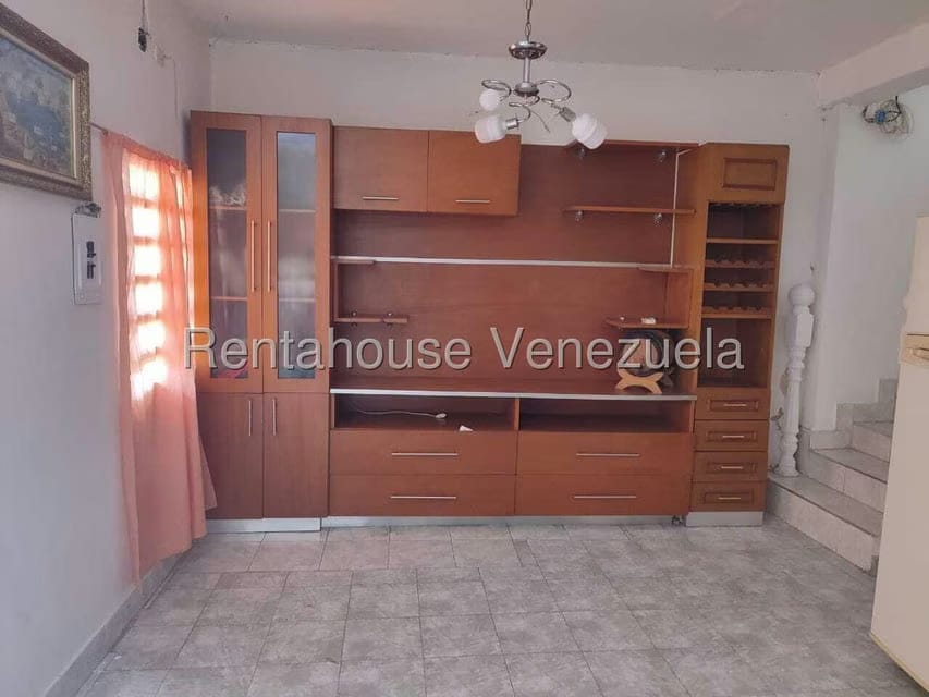 Casa (Duplex) en Alquiler en Los Bucares, Lara - 9