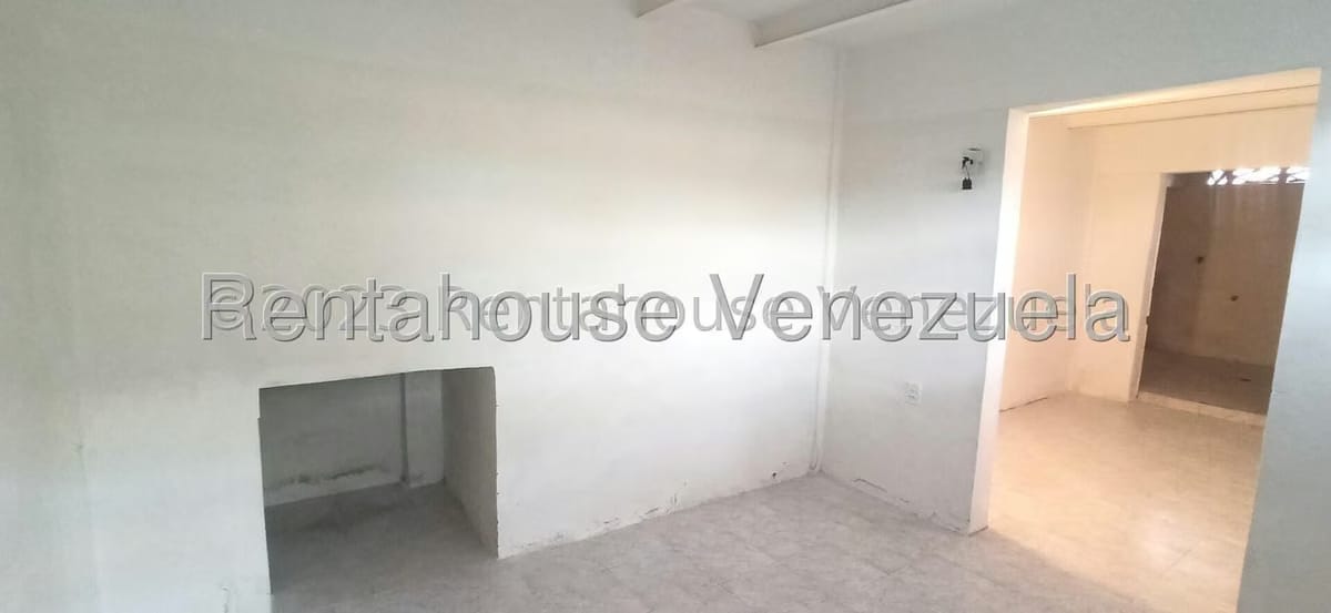 Casa (1 Nivel) en Venta en Zona Este, Lara - 17