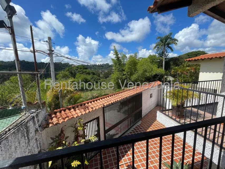 Casa (Multipes Niveles) en Venta en Baruta, Distrito Metropolitano - 17