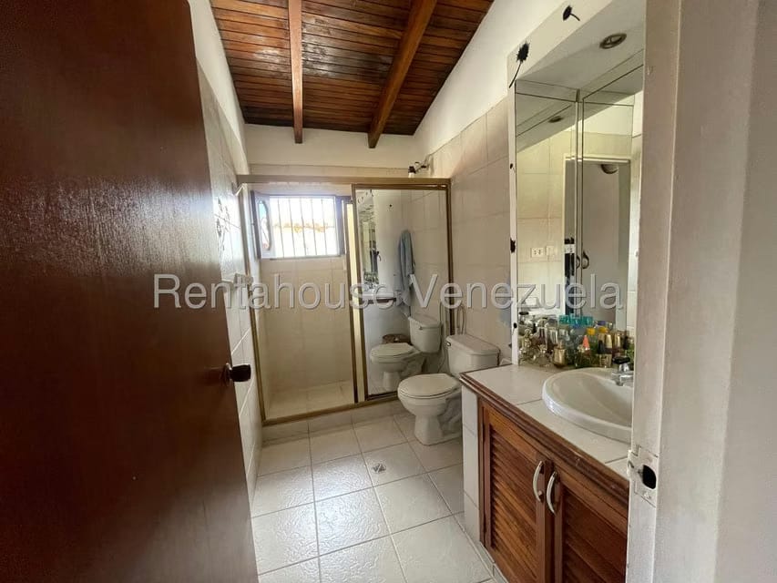 Casa (Multipes Niveles) en Venta en Baruta, Distrito Metropolitano - 18