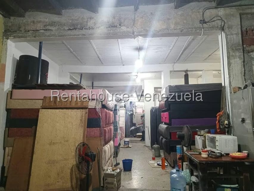 Casa (Multipes Niveles) en Venta en Guatire, Miranda - 11