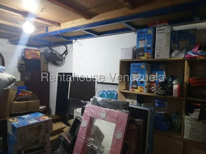 Casa (Multipes Niveles) en Venta en Guatire, Miranda - 19