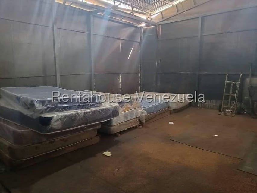 Casa (Multipes Niveles) en Venta en Guatire, Miranda - 27