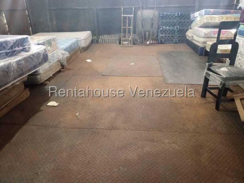 Casa (Multipes Niveles) en Venta en Guatire, Miranda - 28