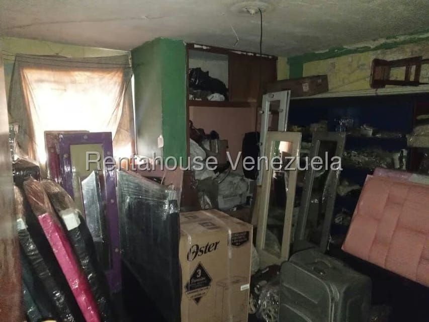 Casa (Multipes Niveles) en Venta en Guatire, Miranda - 33