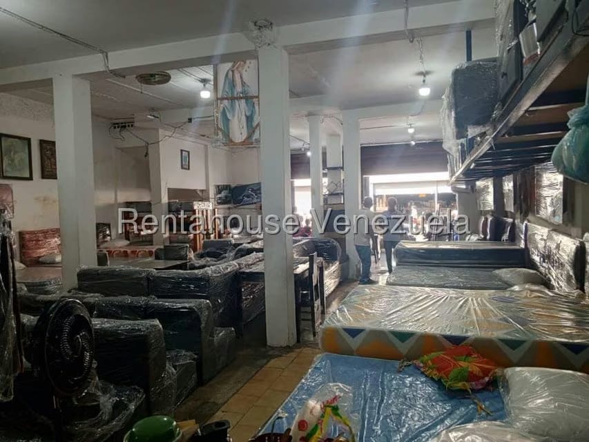 Casa (Multipes Niveles) en Venta en Guatire, Miranda - 5