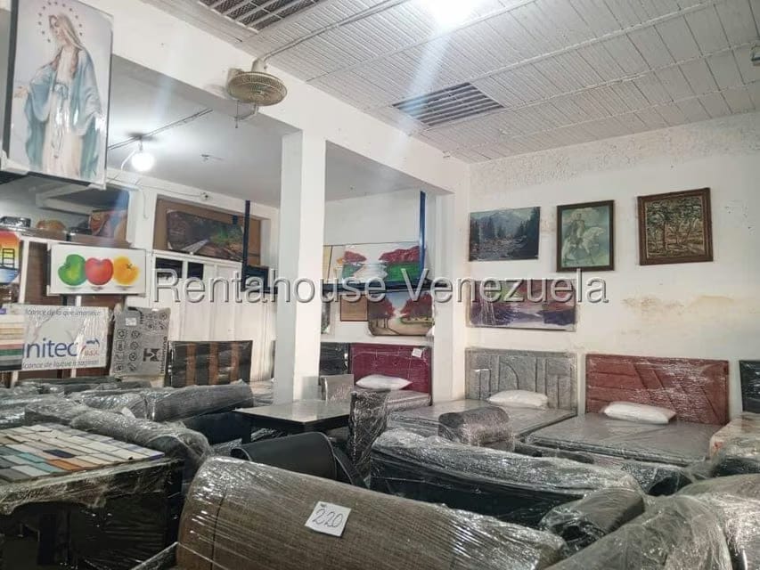 Casa (Multipes Niveles) en Venta en Guatire, Miranda - 6