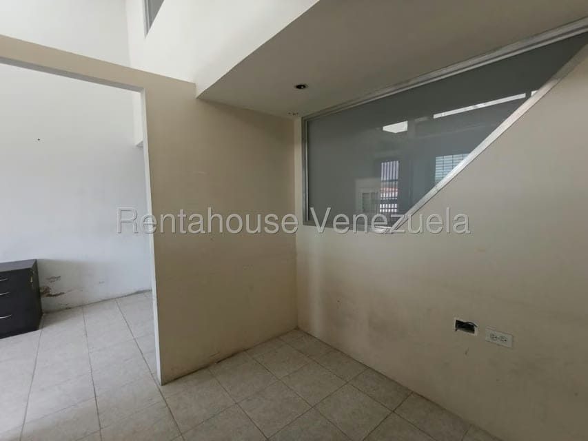 Comercial (Local Comercial) en Venta en Sabana Larga, Aragua - 25