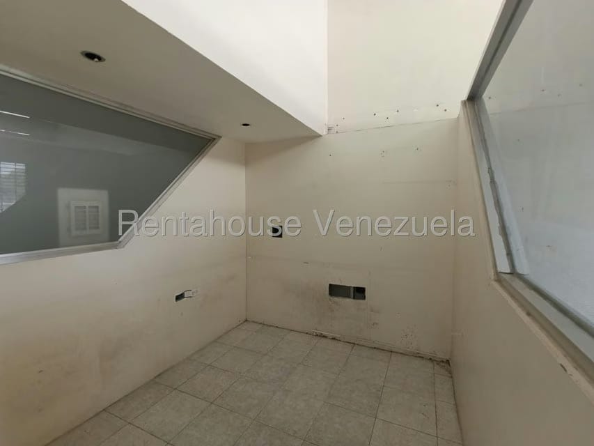 Comercial (Local Comercial) en Venta en Sabana Larga, Aragua - 26
