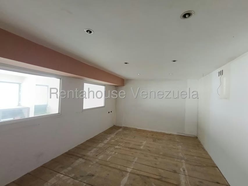 Comercial (Local Comercial) en Venta en Sabana Larga, Aragua - 30