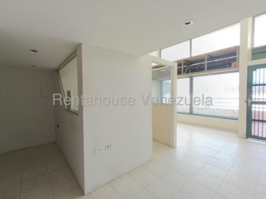 Comercial (Local Comercial) en Venta en Sabana Larga, Aragua - 8