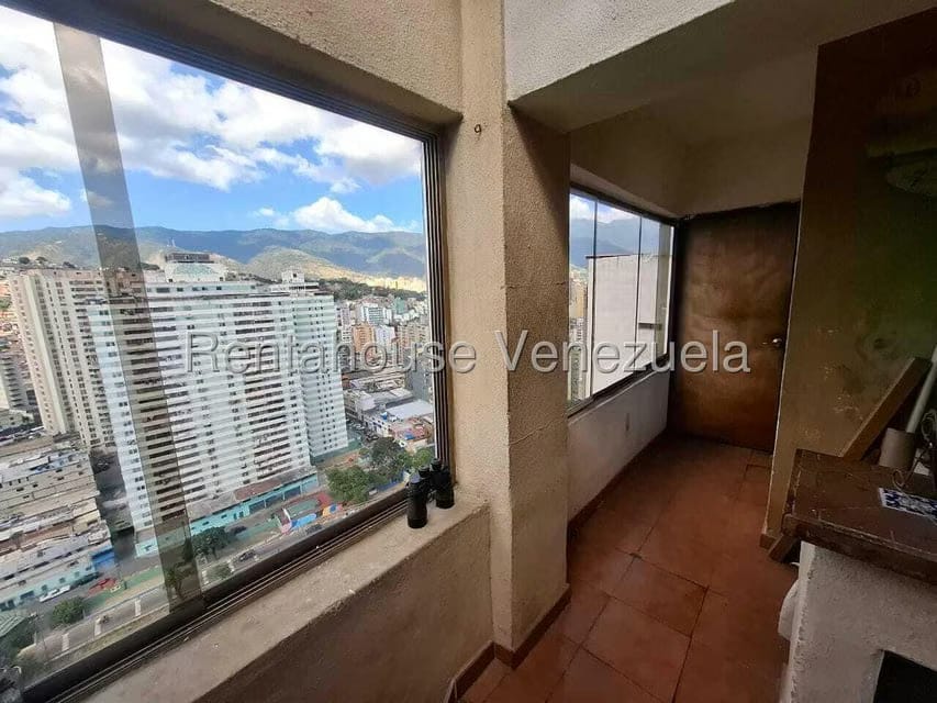 Apartamento (1 Nivel) en Venta en El Paraiso, Distrito Metropolitano - 11
