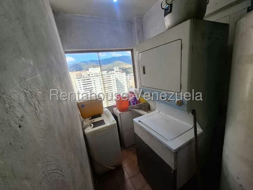Apartamento (1 Nivel) en Venta en El Paraiso, Distrito Metropolitano - 5