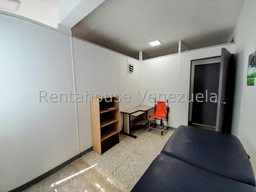 Comercial (Consultorio Medico) en Alquiler en Centro, Lara - 7