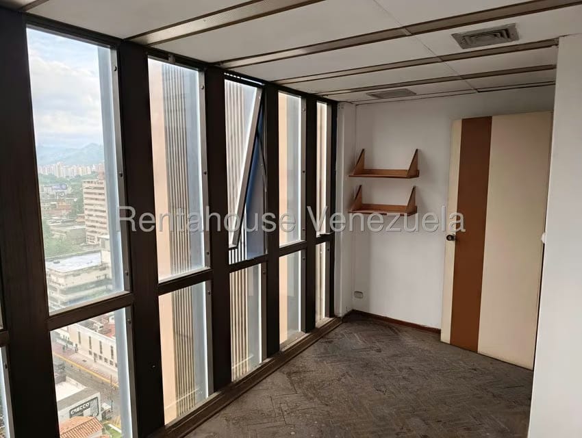 Comercial (Oficina) en Venta en El Socorro, Carabobo - 8