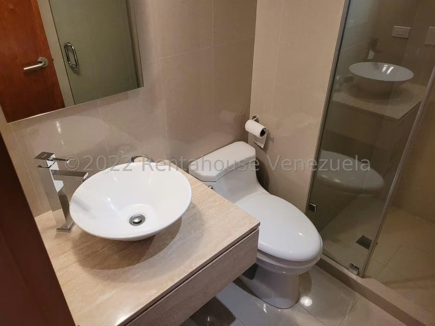 Apartamento (Duplex) en Venta en Los Chorros, Distrito Metropolitano - 20