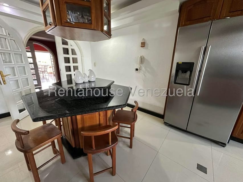 Apartamento (Multiples Niveles) en Venta en Miranda, Distrito Metropolitano - 12
