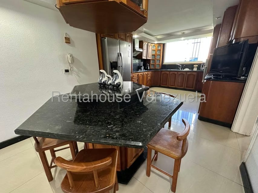 Apartamento (Multiples Niveles) en Venta en Miranda, Distrito Metropolitano - 10