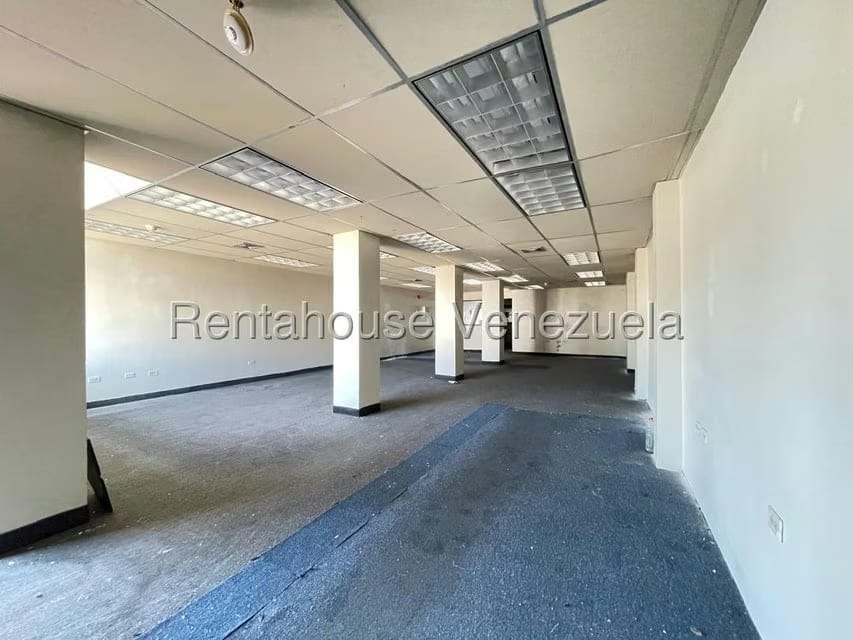 Comercial (Edificio) en Venta en Santa Fe, Falcon - 34
