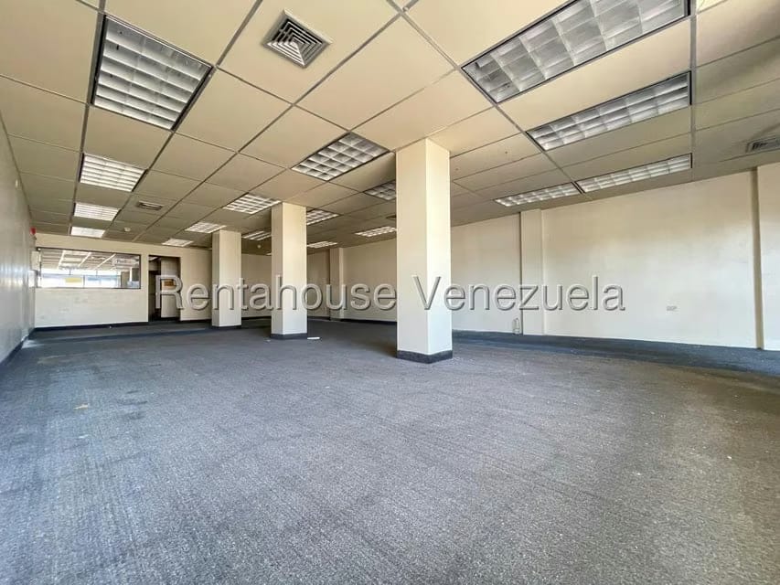 Comercial (Edificio) en Venta en Santa Fe, Falcon - 35