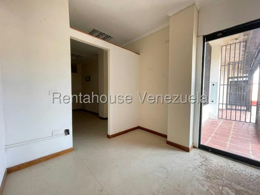 Comercial (Edificio) en Venta en Santa Fe, Falcon - 45