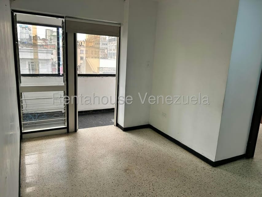 Comercial (Oficina) en Alquiler en Bello Monte, Distrito Metropolitano - 4