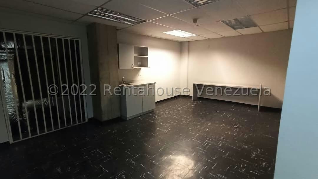 Comercial (Local Comercial) en Venta en Santa Rosa de Lima, Distrito Metropolitano - 13