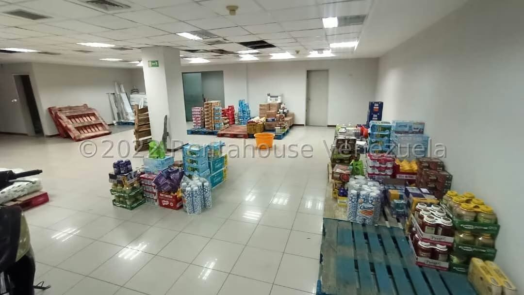 Comercial (Local Comercial) en Venta en Santa Rosa de Lima, Distrito Metropolitano - 3