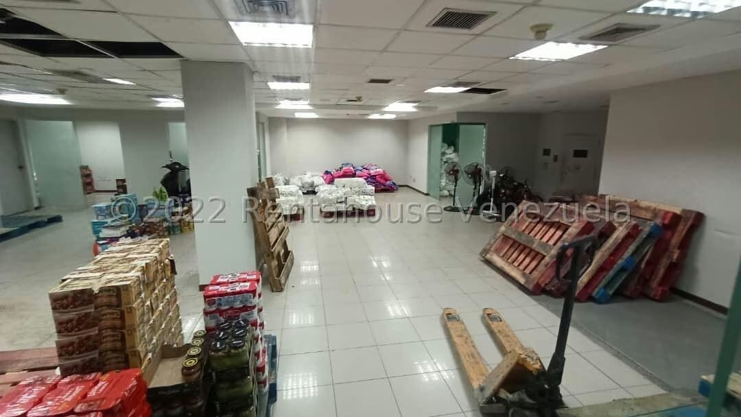 Comercial (Local Comercial) en Venta en Santa Rosa de Lima, Distrito Metropolitano - 21