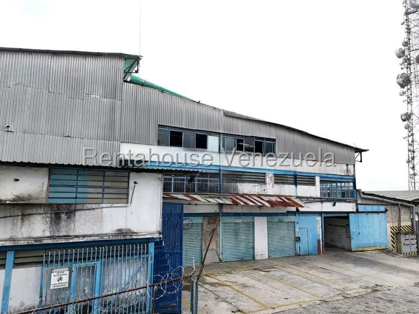 Comercial (Galpon - Deposito) en Venta en Mariche, Distrito Metropolitano