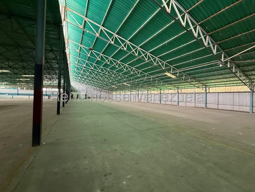 Comercial (Galpon - Deposito) en Venta en Mariche, Distrito Metropolitano - 25