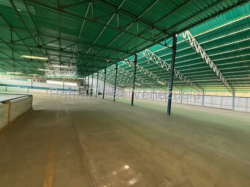 Comercial (Galpon - Deposito) en Venta en Mariche, Distrito Metropolitano - 30
