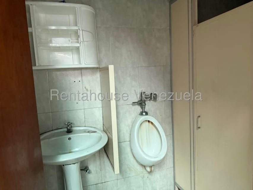 Comercial (Galpon - Deposito) en Venta en Mariche, Distrito Metropolitano - 34