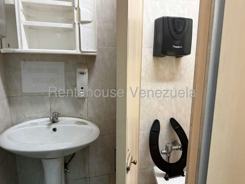 Comercial (Galpon - Deposito) en Venta en Mariche, Distrito Metropolitano - 35