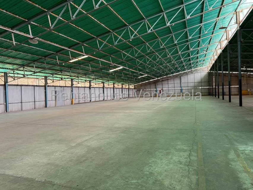 Comercial (Galpon - Deposito) en Venta en Mariche, Distrito Metropolitano - 36