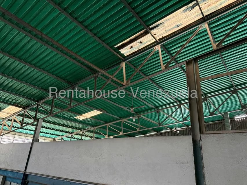 Comercial (Galpon - Deposito) en Venta en Mariche, Distrito Metropolitano - 37