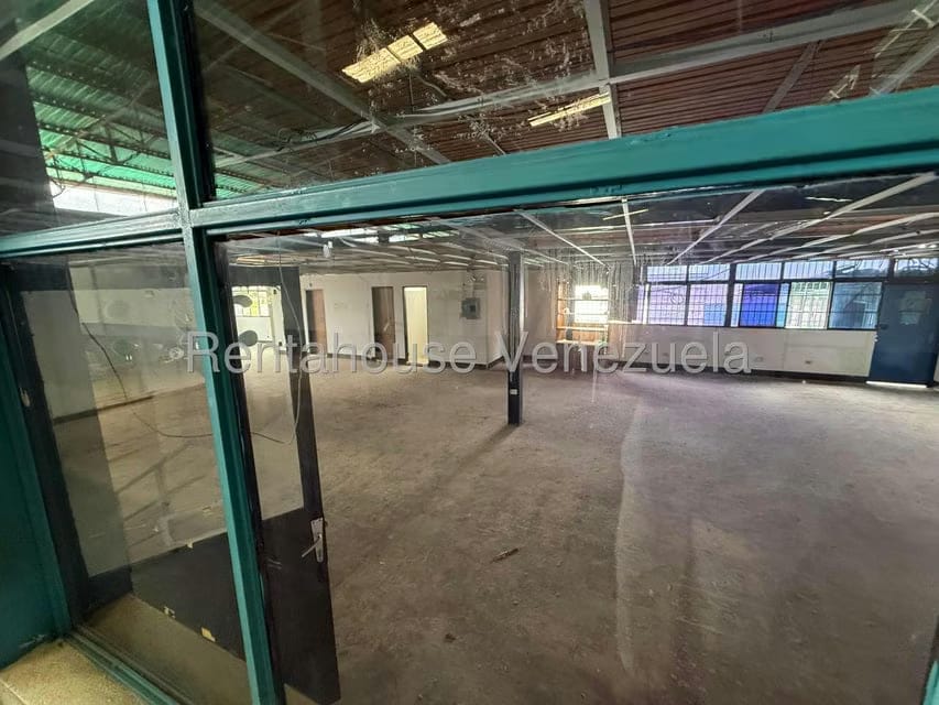 Comercial (Galpon - Deposito) en Venta en Mariche, Distrito Metropolitano - 39