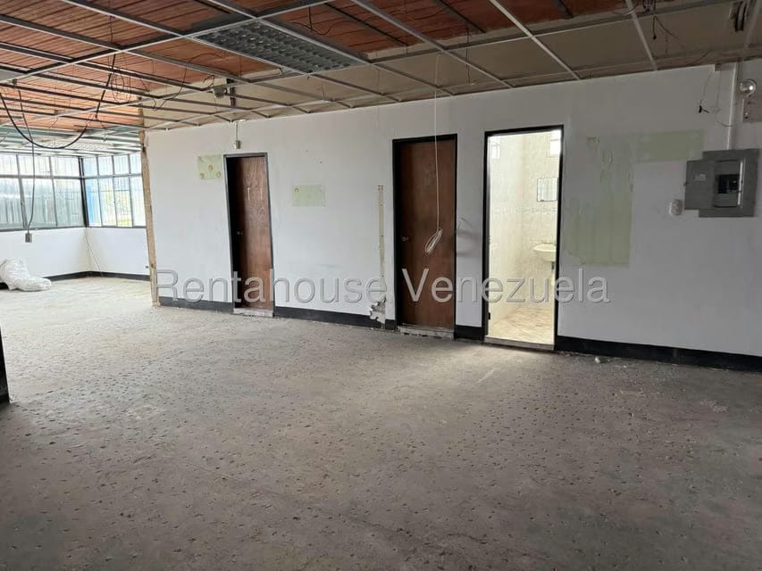 Comercial (Galpon - Deposito) en Venta en Mariche, Distrito Metropolitano - 40