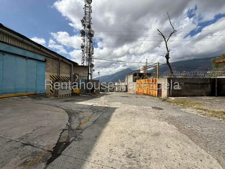 Comercial (Galpon - Deposito) en Venta en Mariche, Distrito Metropolitano - 7