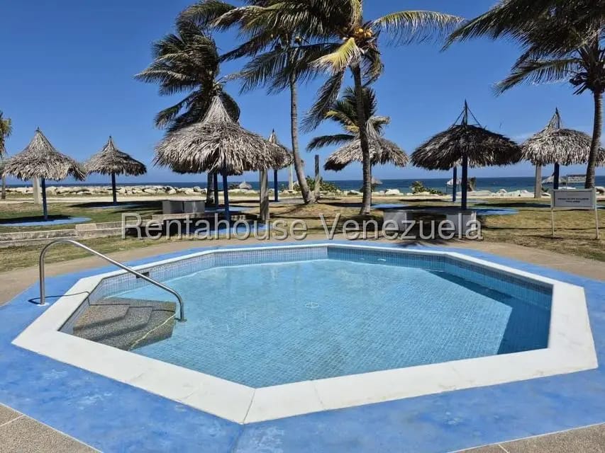 Apartamento (1 Nivel) en Alquiler en Tanaguarenas, Vargas - 8