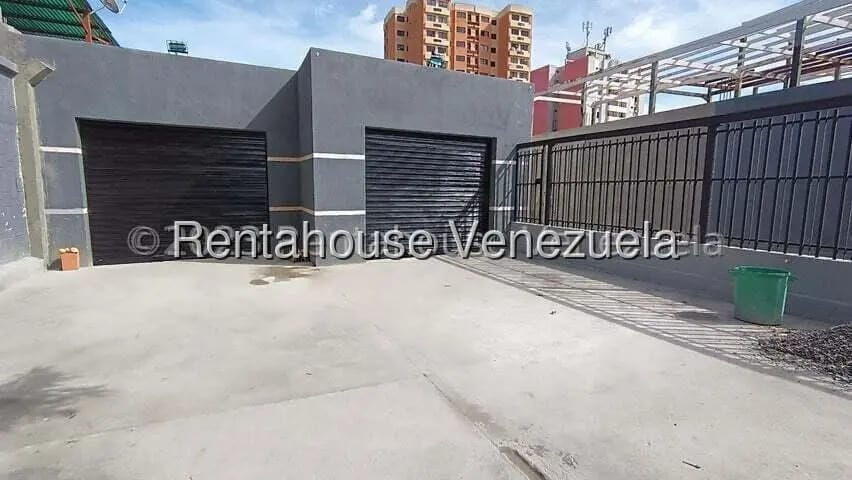 Comercial (Local Comercial) en Alquiler en Zona Este, Lara - 6