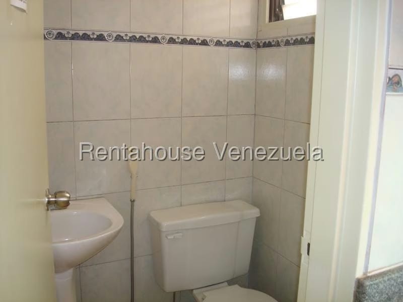 Comercial (Oficina) en Alquiler en Sabana Grande, Distrito Metropolitano - 14
