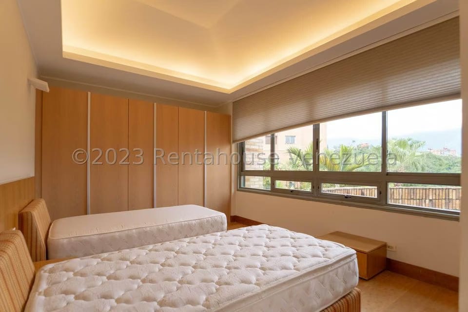 Casa (Multipes Niveles) en Venta en Mirador de Los Campitos I, Distrito Metropolitano - 41