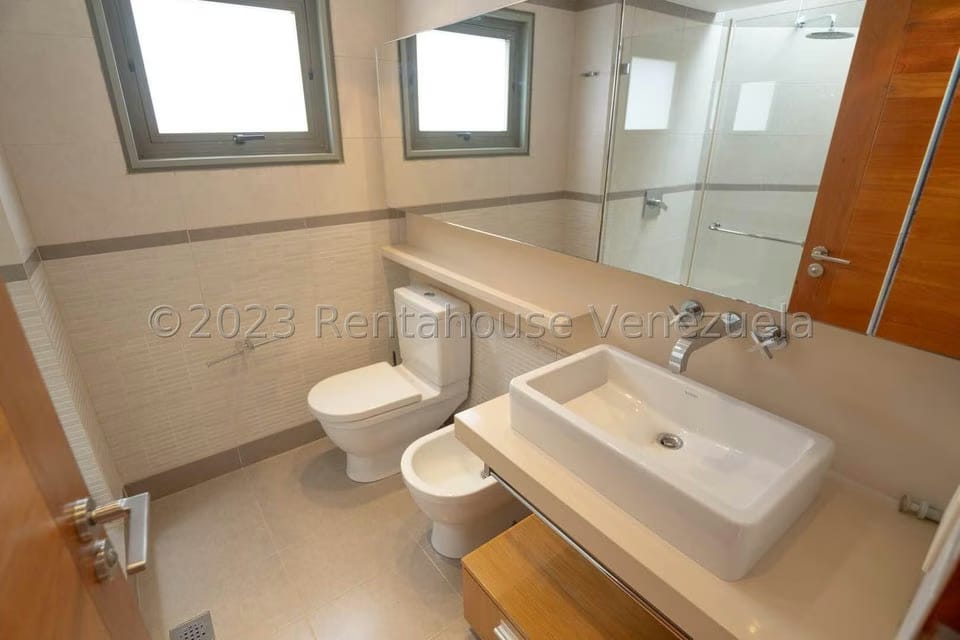 Casa (Multipes Niveles) en Venta en Mirador de Los Campitos I, Distrito Metropolitano - 48