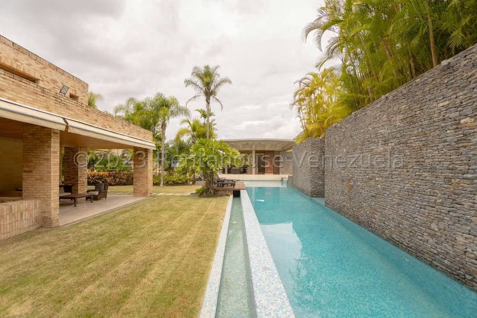 Casa (Multipes Niveles) en Venta en Mirador de Los Campitos I, Distrito Metropolitano - 57