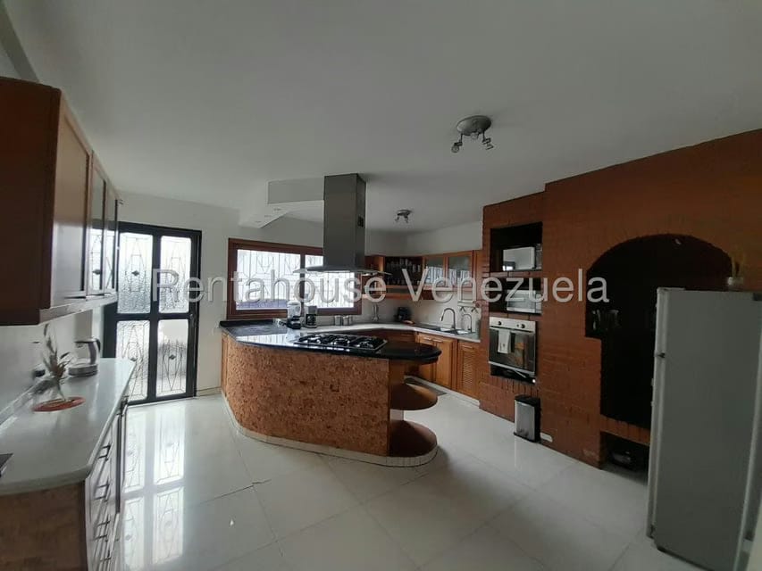 Casa (Duplex) en Venta en Colinas de Bello Monte, Distrito Metropolitano - 24