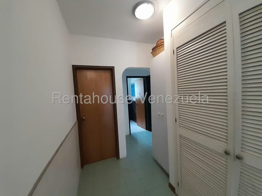 Casa (Duplex) en Venta en Colinas de Bello Monte, Distrito Metropolitano - 30