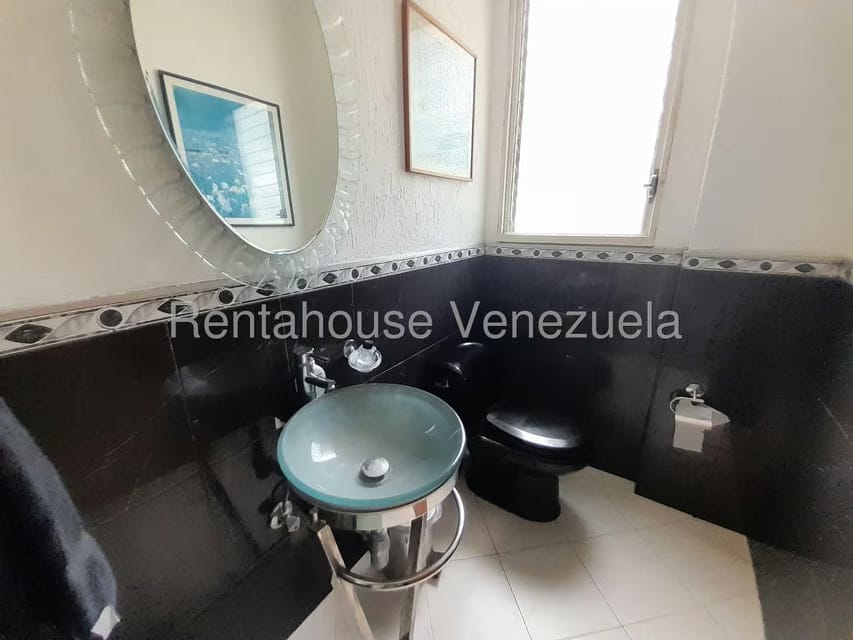 Casa (Duplex) en Venta en Colinas de Bello Monte, Distrito Metropolitano - 31