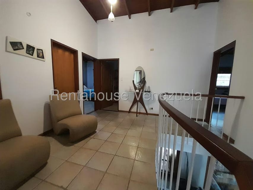 Casa (Duplex) en Venta en Colinas de Bello Monte, Distrito Metropolitano - 35